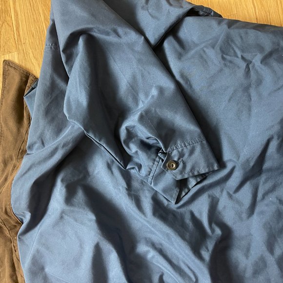 Champs Blue Windbreaker Lrg - Picture 6 of 7